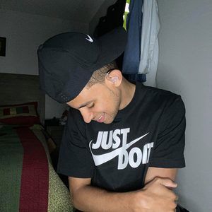 Meet your Posher, Miguel